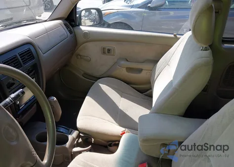 2002 Toyota Tacoma from USA, damaged, VIN 5TEVL52N52Z065237